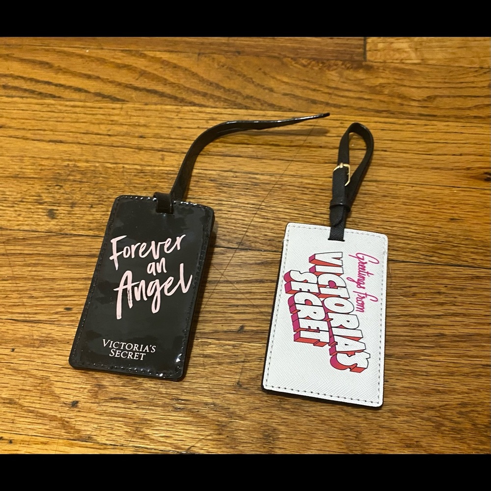 Victoria Secret Luggage Tag Set